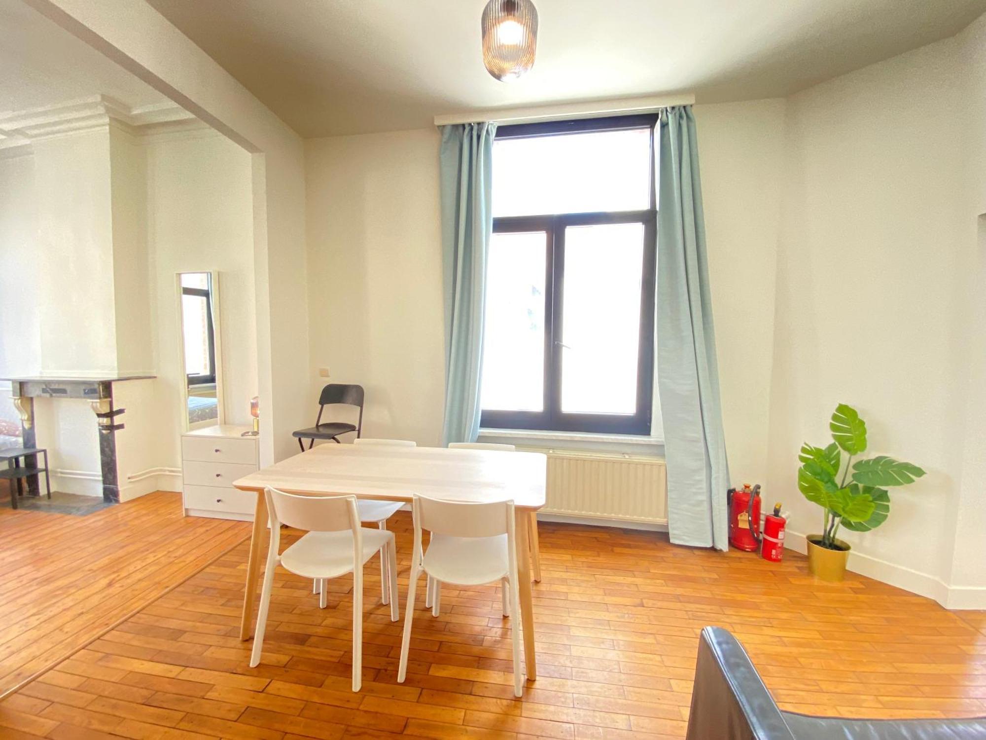 Authentic Apartments In The Center Of 안트베르펜 외부 사진