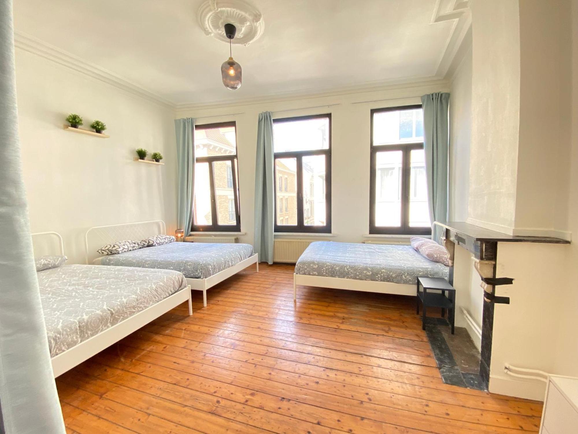Authentic Apartments In The Center Of 안트베르펜 외부 사진
