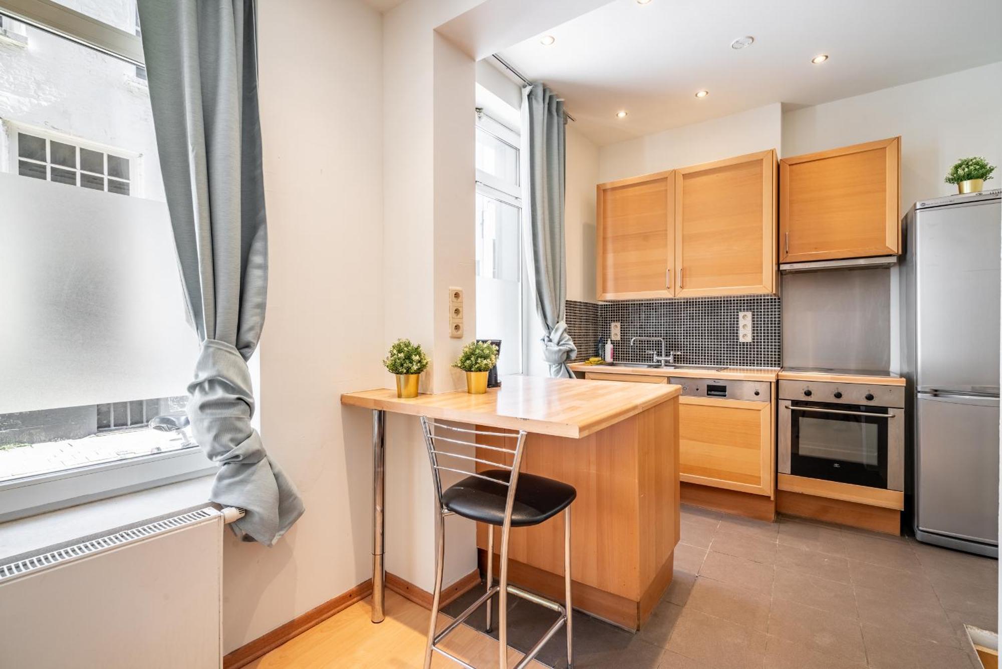 Authentic Apartments In The Center Of 안트베르펜 외부 사진